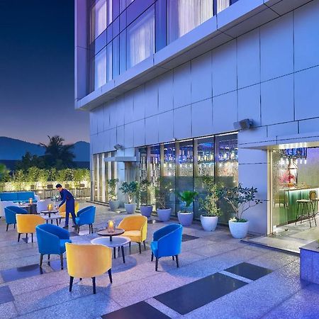 Vivanta Navi Mumbai Turbhe Экстерьер фото