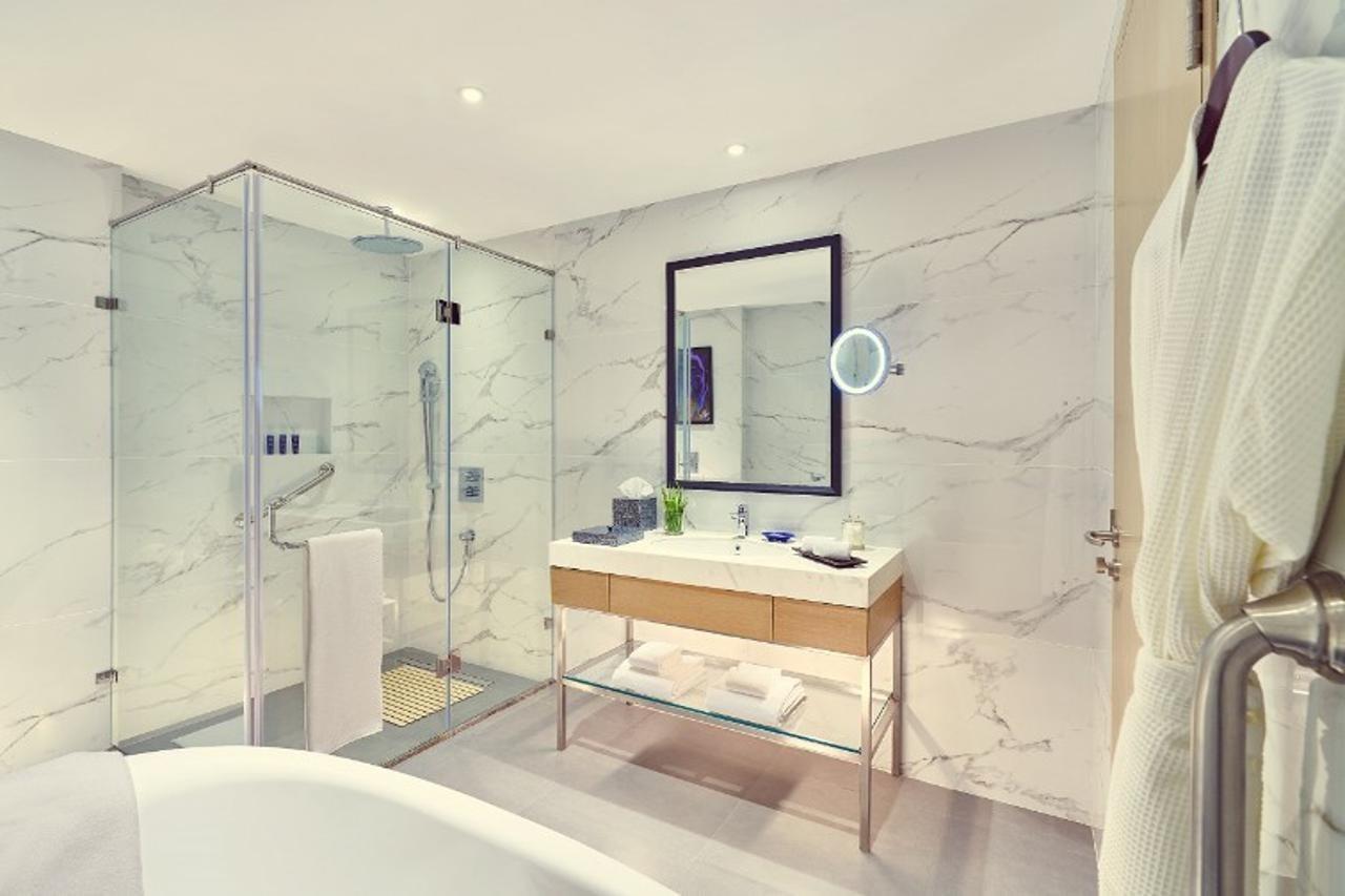 Vivanta Navi Mumbai Turbhe Экстерьер фото