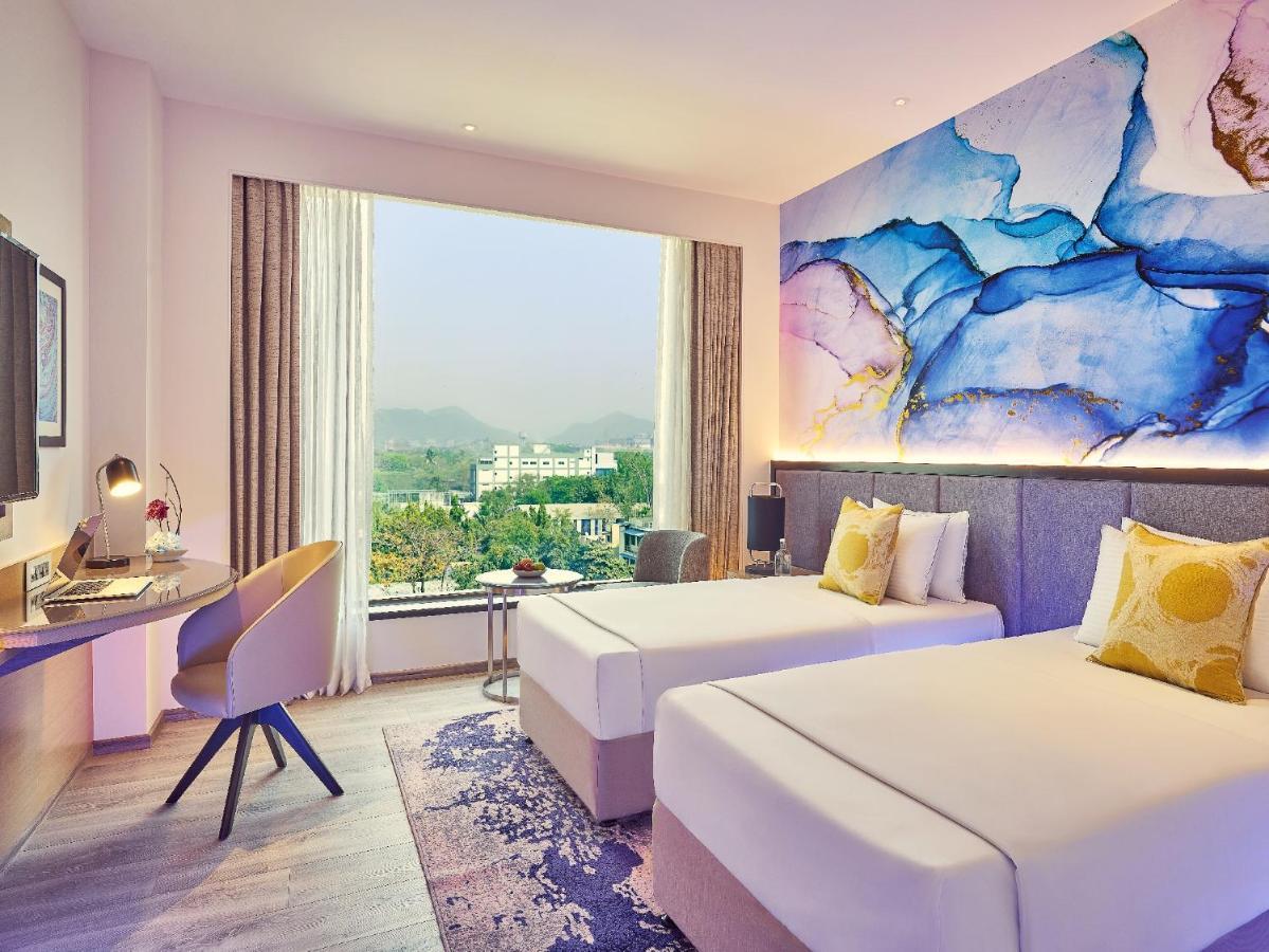Vivanta Navi Mumbai Turbhe Экстерьер фото